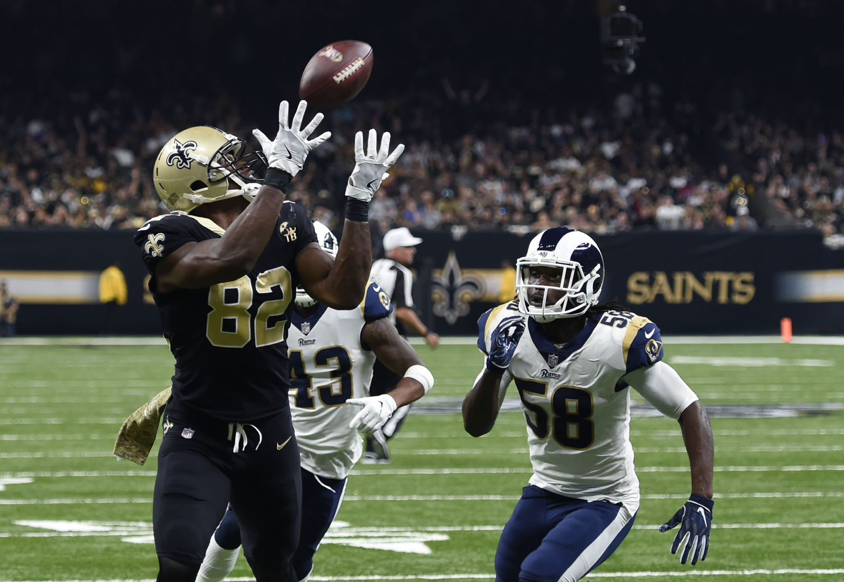 APTOPIX Rams Saints Football